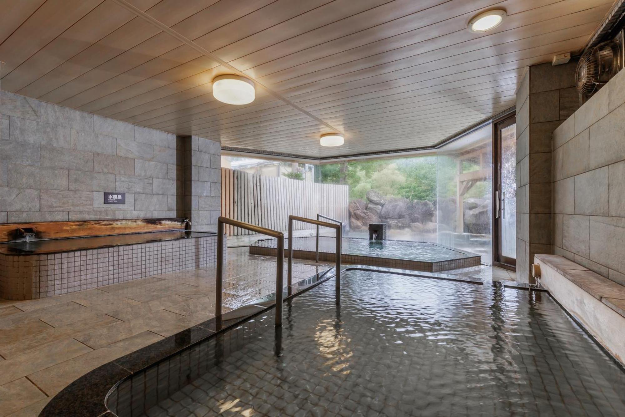 Tazawako & Onsen 3*